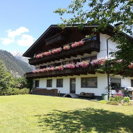 Haus Kristall Bach  Exteriör bild