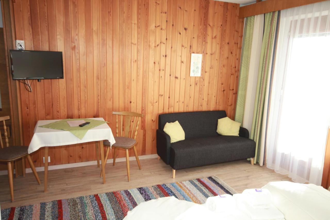 Haus Kristall Bach  Exteriör bild