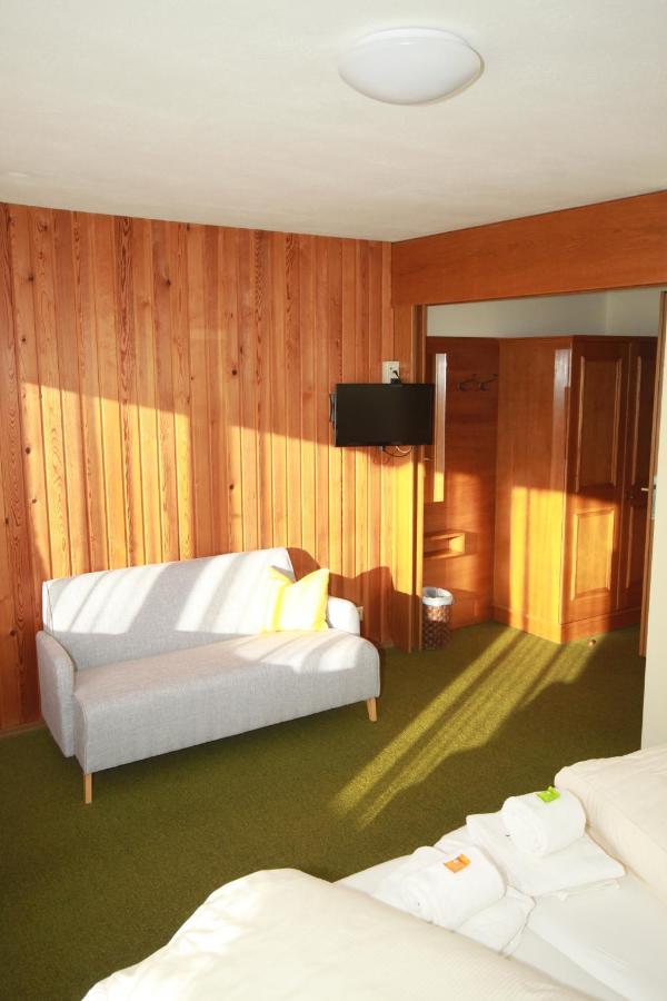 Haus Kristall Bach  Exteriör bild